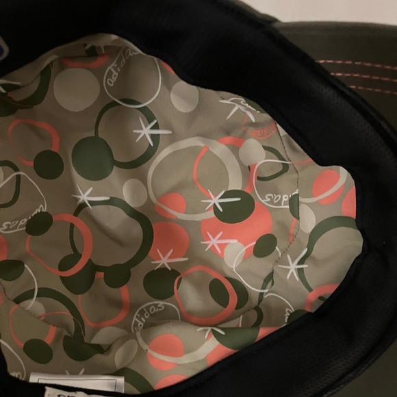 Adidas Green Cadet Hat with Embroidered Logo - Picture 7 of 9